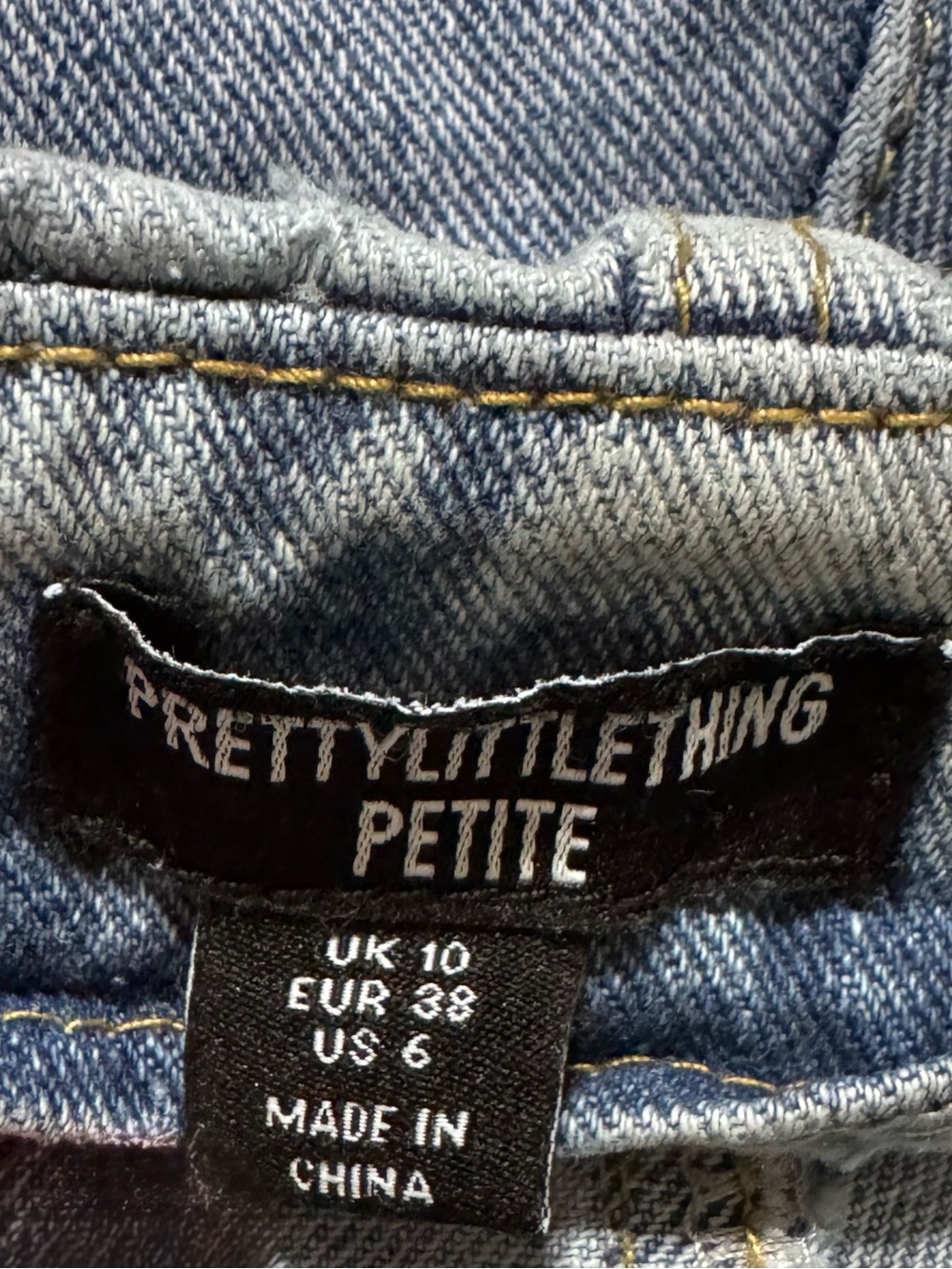 Light Blue Washed Front Seam Detail Wide Leg Jeans from PrettyLittleThing US 6 - Picture 5 of 12